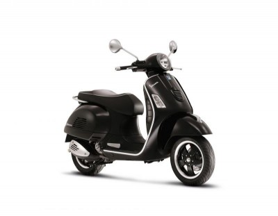 Image of Piaggio Vespa GTS Super 300 Image of Piaggio Vespa GTS Super 300