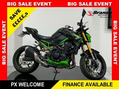 Image of Kawasaki 2021 Z900 FMFNNBK2